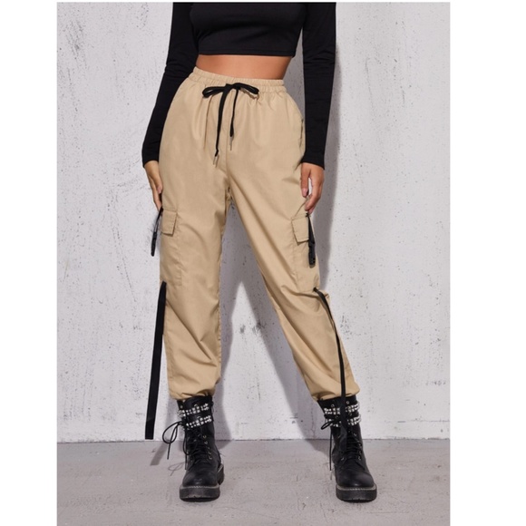 Tan Cargo Jogger Pants Black Details Pockets - Picture 5 of 6